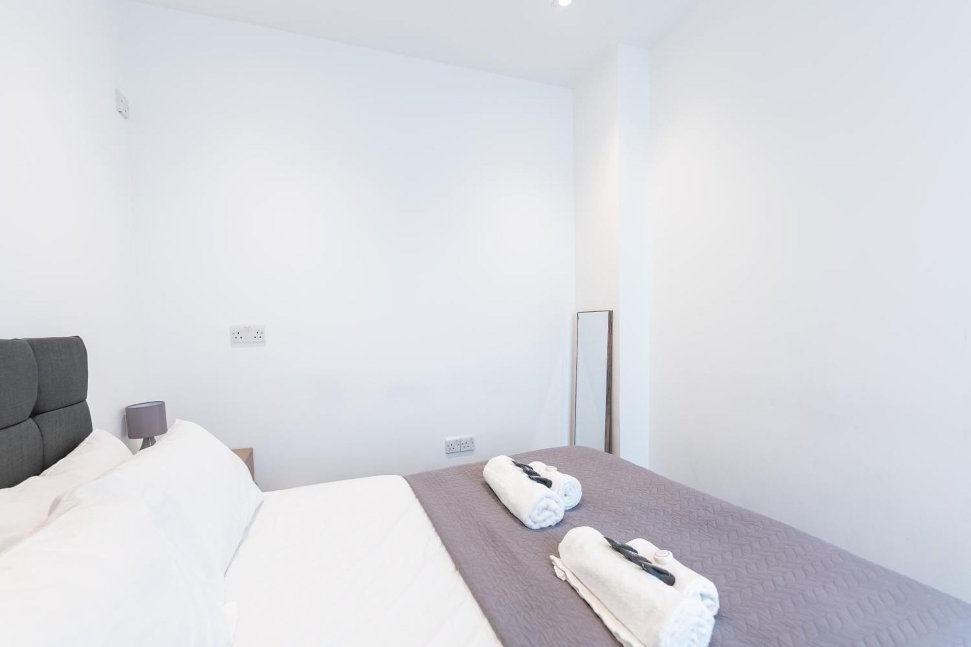 Luxury 2 Bedroom Flat In Bell Street Londres Exterior foto